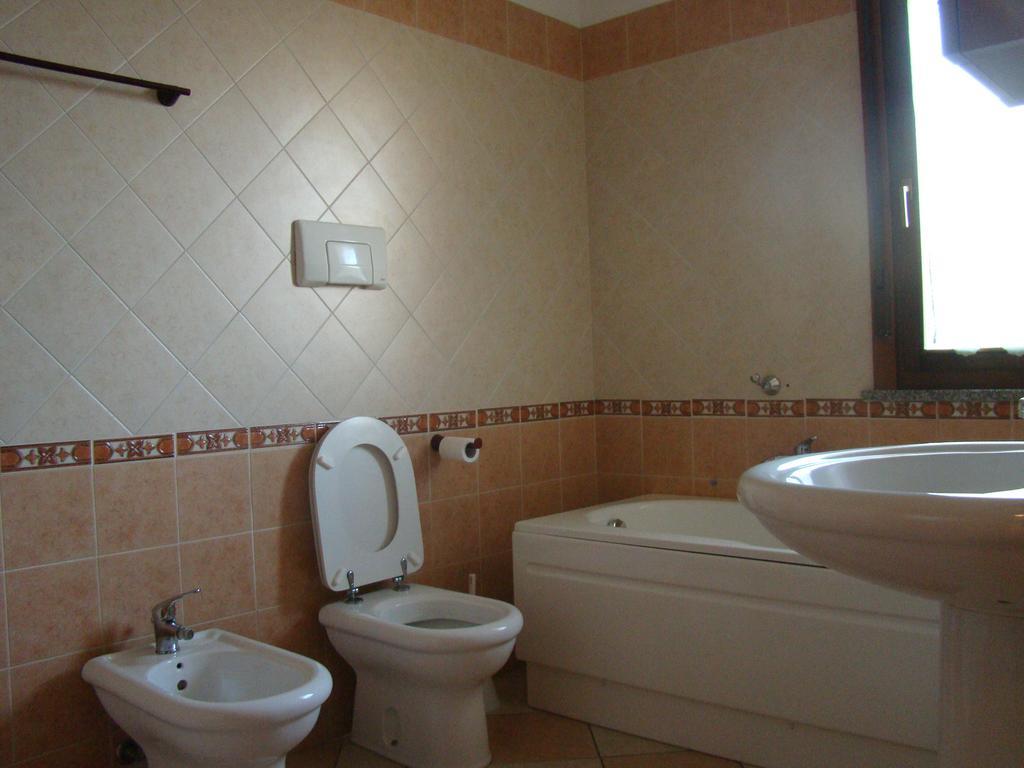 Appartamento Deledda Muravera Camera foto