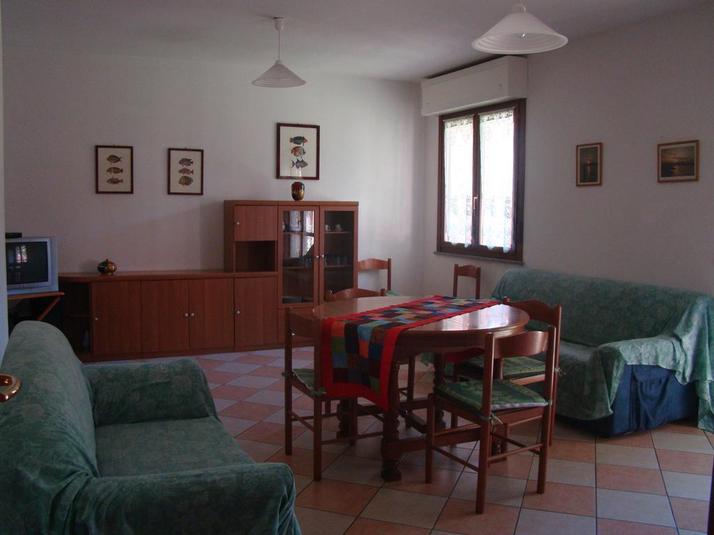 Appartamento Deledda Muravera Camera foto
